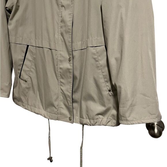 Izzi women Outerwear/Full Zip and Button Tanish Gray Coat, Womens Size 1X - Picture 3 of 7